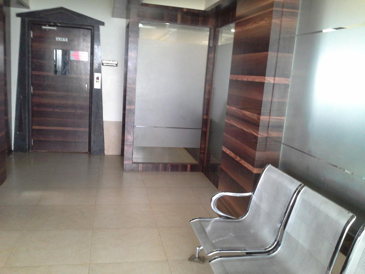 Hotel Galaxy Residency Vasai Exterior foto