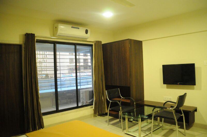 Hotel Galaxy Residency Vasai Exterior foto